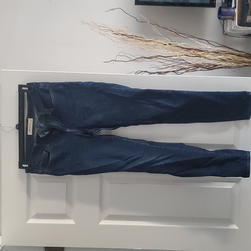 Gap True Skinny Jeans